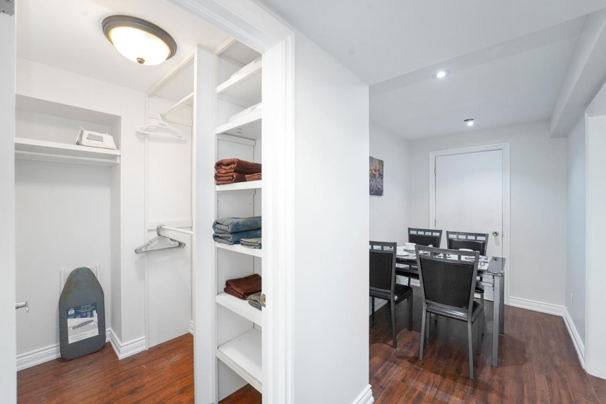 Cozy Lovely Ravine Facing Suite. 미시소거 외부 사진